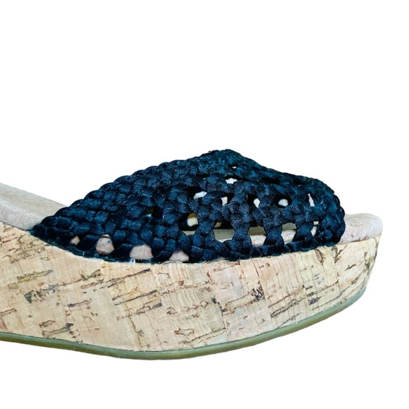 Toms Black Suede Lattice Front Cork Wedge Sandal Ankle Strap Women's Size 8.5 - Picture 3 of 10